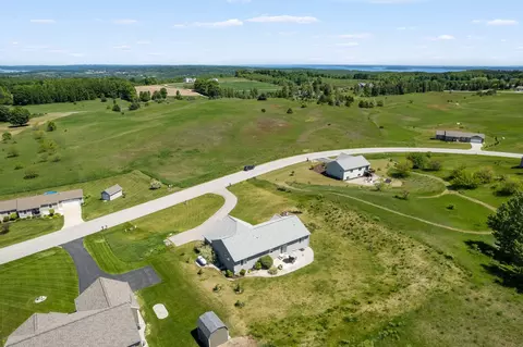 7547 E Mdws, Cedar, MI 49621 photo 51