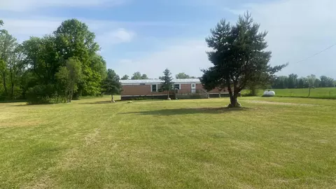 10865 W Mcgregor, Riverdale, MI 48877