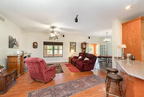 565 E Shaffer, Hope, MI 48628 photo 13