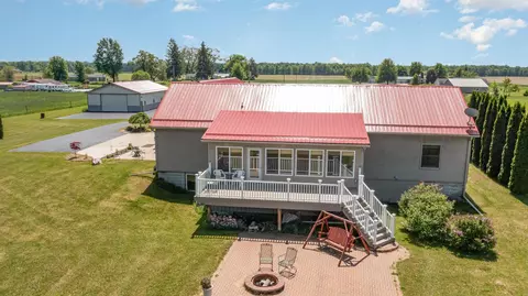 565 E Shaffer, Hope, MI 48628 photo 5