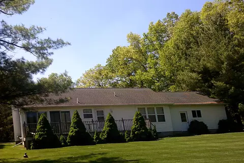 9010 Old Hickory, Stanwood, MI 49346