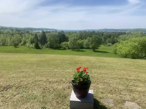 355 Shields, Beulah, MI 49617 photo 3