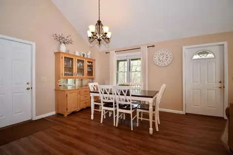 Dining - 4815 E Michigan, Au Gres, MI 48703 photo 1 of 4
