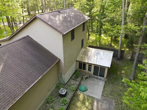 Exterior - 4815 E Michigan, Au Gres, MI 48703 photo 4 of 12