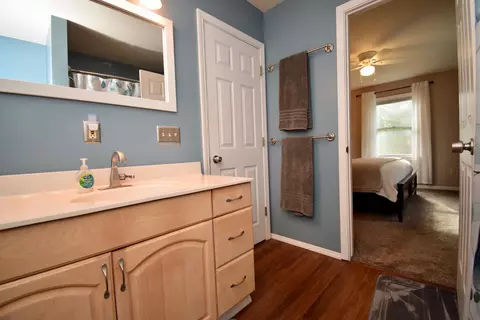 Bath - 4815 E Michigan, Au Gres, MI 48703 photo 1 of 3