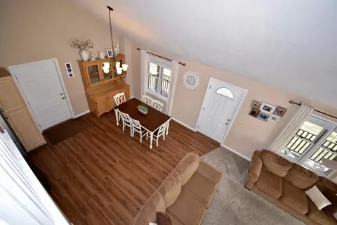 Dining - 4815 E Michigan, Au Gres, MI 48703 photo 4 of 4
