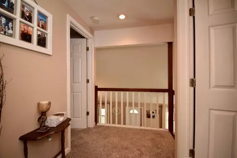 Entry Way - 4815 E Michigan, Au Gres, MI 48703 photo 2 of 5