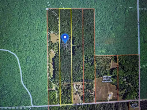 00 E 26, Cadillac, MI 49601 photo 11