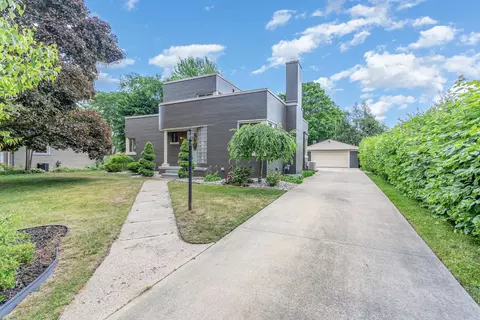 810 E Maple, Mount Pleasant, MI 48858 photo 3