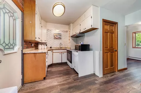 Kitchen - 721 Emerson, Ithaca, MI 48847 photo 1 of 2