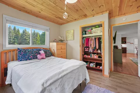 Bedroom - 10061 E 16, Manton, MI 49663 photo 4 of 8