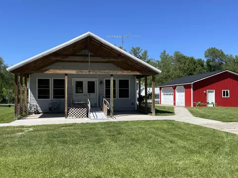 5680 3rd, Blanchard, MI 49310 photo 2