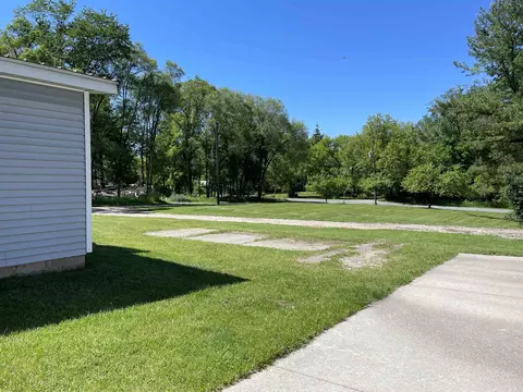 5680 3rd, Blanchard, MI 49310 photo 7