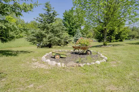 Exterior - 10559 Millbrook, Blanchard, MI 49310 photo 5 of 24