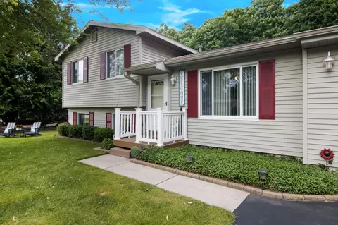 1364 Silverwood, Traverse City, MI 49684