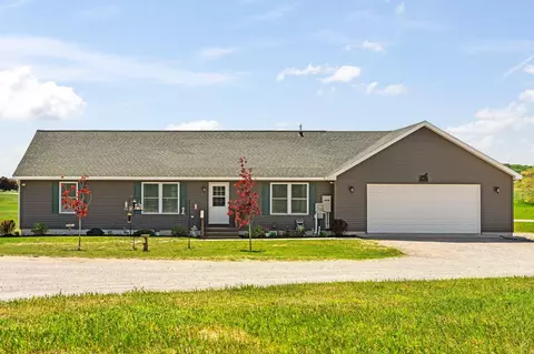 Exterior - 12813 S Bugai, Cedar, MI 49621 photo 16 of 23