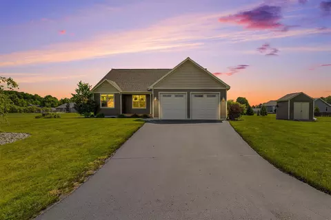 409 Waxwing #LOT : 10, Traverse City, MI 49696