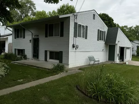 1706 Elm, Mount Pleasant, MI 48858