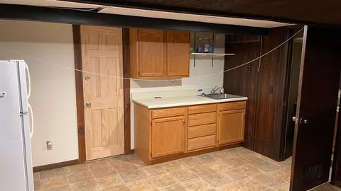 Kitchen - 3917 E Baseline, Mount Pleasant, MI 48858 photo 3 of 3