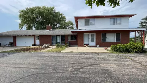 3917 E Baseline, Mount Pleasant, MI 48858
