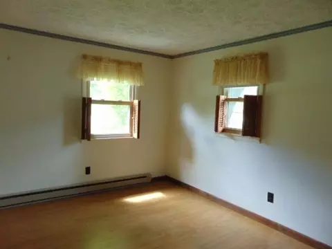 Bedroom - 221 S Brown, Ithaca, MI 48847 photo 3 of 9