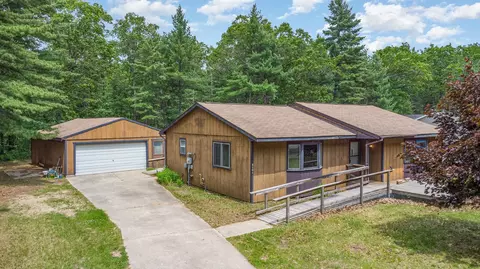 2101 Fern, Oscoda, MI 48750