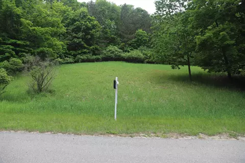 lot17 Crystal Vw, Beulah, MI 49617