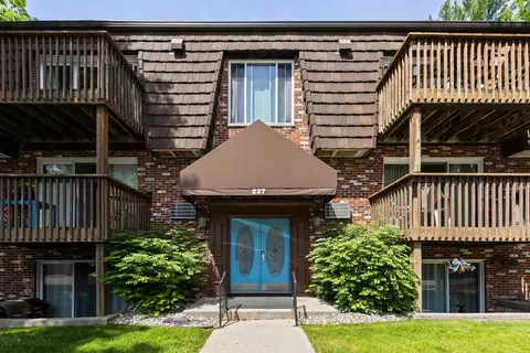 227 Fair #2, Traverse City, MI 49686