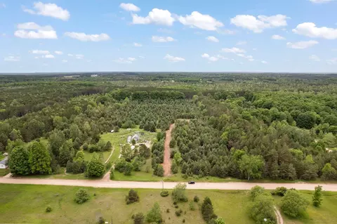 7416 SW Butler, South Boardman, MI 49680