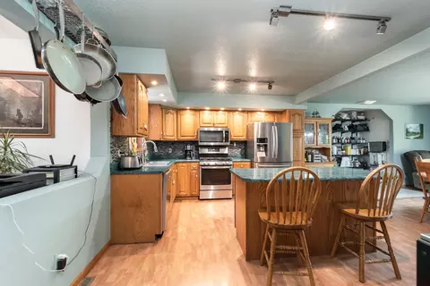 Kitchen - 6101 Shellenbarger, Hale, MI 48739 photo 2 of 4