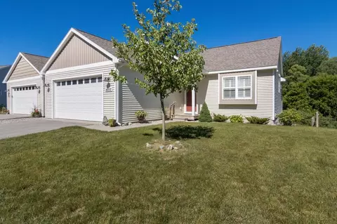 4852 Kodiak #77, Traverse City, MI 49685