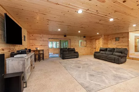 Living - 5197 E Michigan, Au Gres, MI 48703 photo 4 of 4