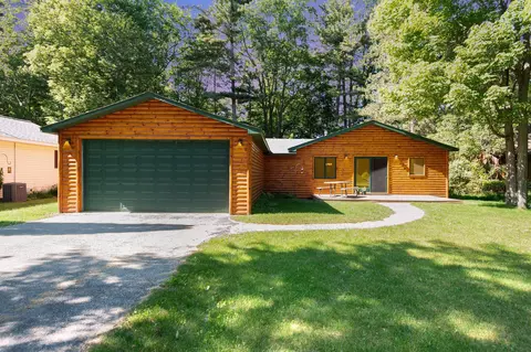 Exterior - 5197 E Michigan, Au Gres, MI 48703 photo 7 of 7