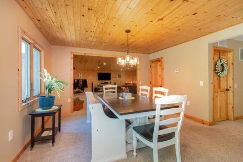 Dining - 5197 E Michigan, Au Gres, MI 48703 photo 3 of 3