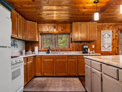 7285 E Higgins Lk, Roscommon, MI 48653 photo 13