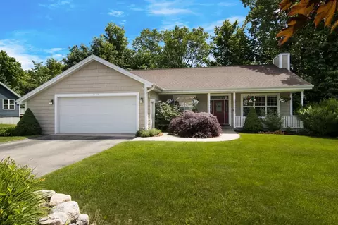 3140 Heritage Park, Traverse City, MI 49685