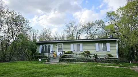 7416 W Olive, Elwell, MI 48832