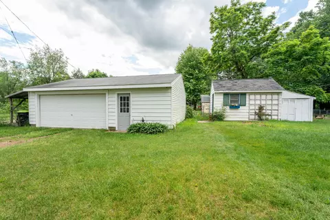 11272 S Harrison, Farwell, MI 48622 photo 40