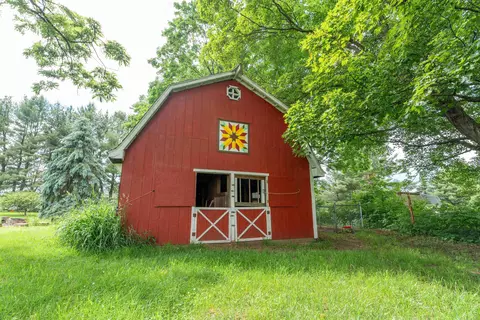 11272 S Harrison, Farwell, MI 48622 photo 42