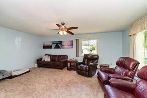 310 Devon, Saint Louis, MI 48880 photo 3