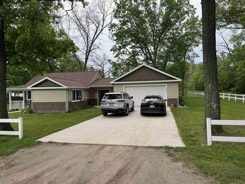 2516 First, Prescott, MI 48756
