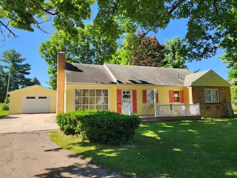 408 E Saginaw, Saint Louis, MI 48880