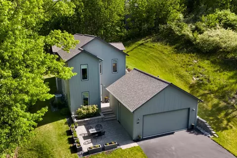 50 Brook Hill Cottages #50, Glen Arbor, MI 49636