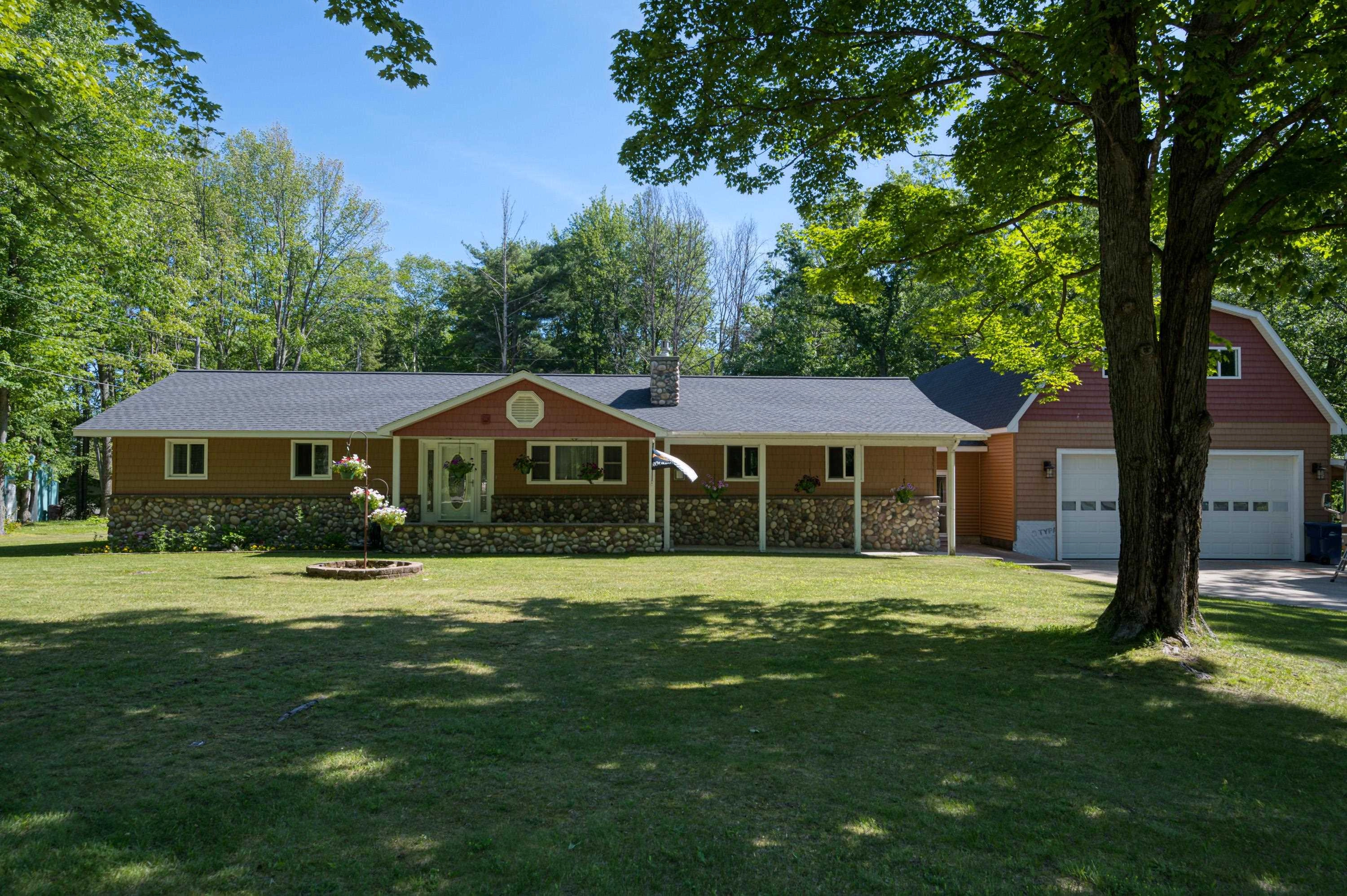 7203 Co Rd 612  