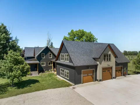 10114 Elk Lk, Williamsburg, MI 49690