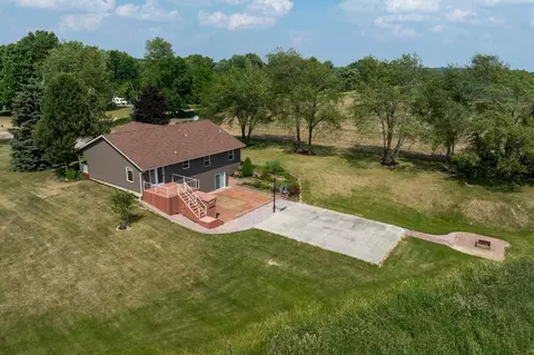 Exterior - 262 E Wing, Mount Pleasant, MI 48858 photo 15 of 22