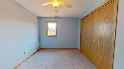 Bedroom - 262 E Wing, Mount Pleasant, MI 48858 photo 5 of 6