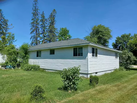 Exterior - 207 W Main, Turner, MI 48765 photo 2 of 4