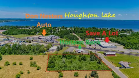 920 S Loxley, Houghton Lake, MI 48629