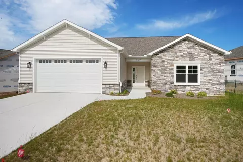 5127 Sheffer Farm, Traverse City, MI 49685